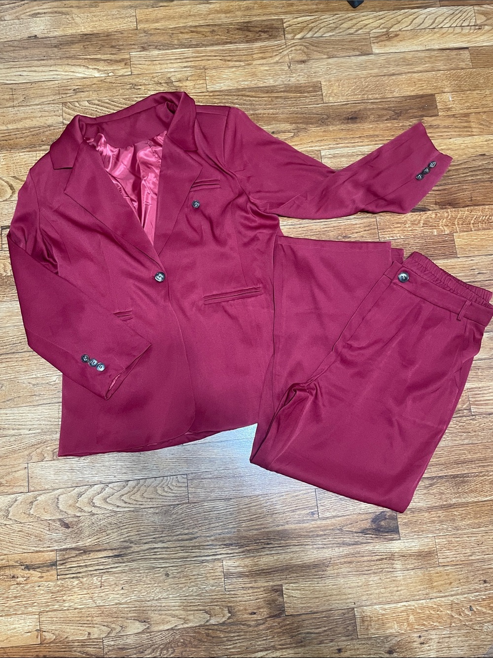 Women’s Blazer and Trouser Suit Set